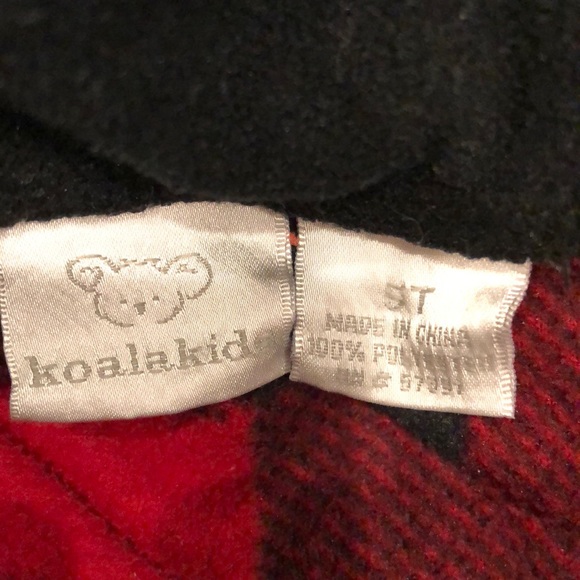 SOLDTwo Warm Fleece 1/4-Zip Pullovers for Boys 4T - Picture 6 of 7